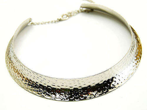 Stunning Silver Hammered Metal Choker Necklace